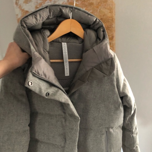 lululemon athletica Jackets & Blazers - NEW Lululemon WOOL Wunder Puff Jacket, 8